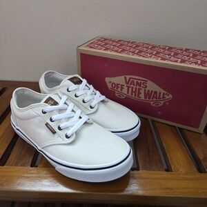 Vans Boy's Atwood Cream Canvas Lace-Up Sneakers Size 4 See Details